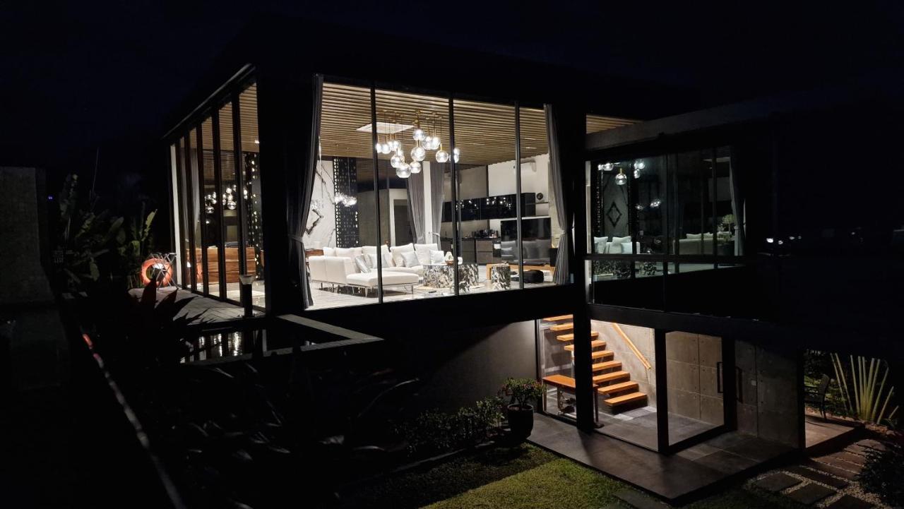 Villa Obsidian, With Staff, Sea View And Walk To Choeng Mon Beach Zewnętrze zdjęcie
